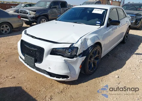 2021 Chrysler 300 Touring from USA, damaged, VIN 2C3CCAAG1MH541540